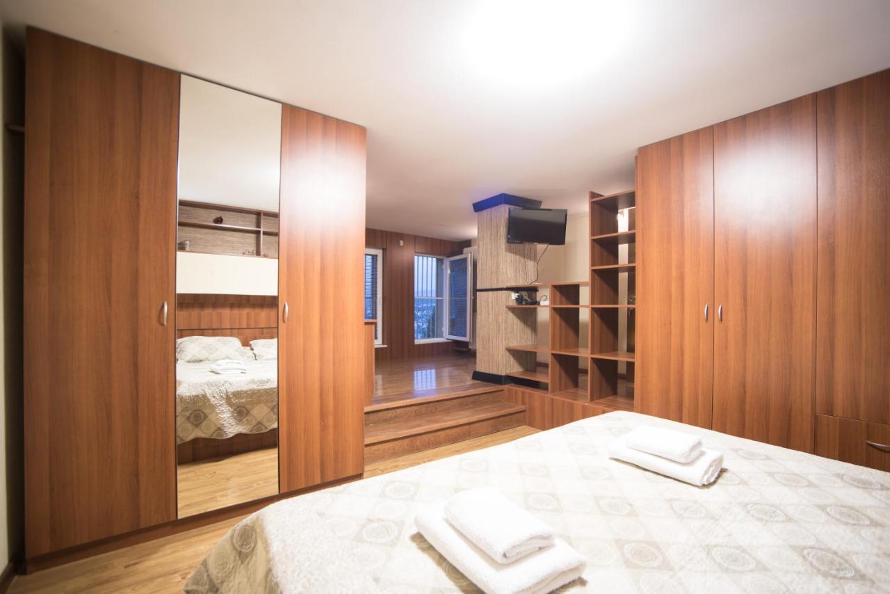 Terrace House Tbilisi Hotel Kültér fotó