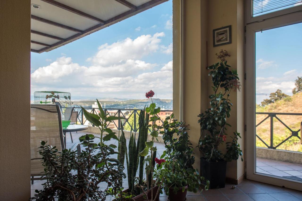 Terrace House Tbilisi Hotel Kültér fotó