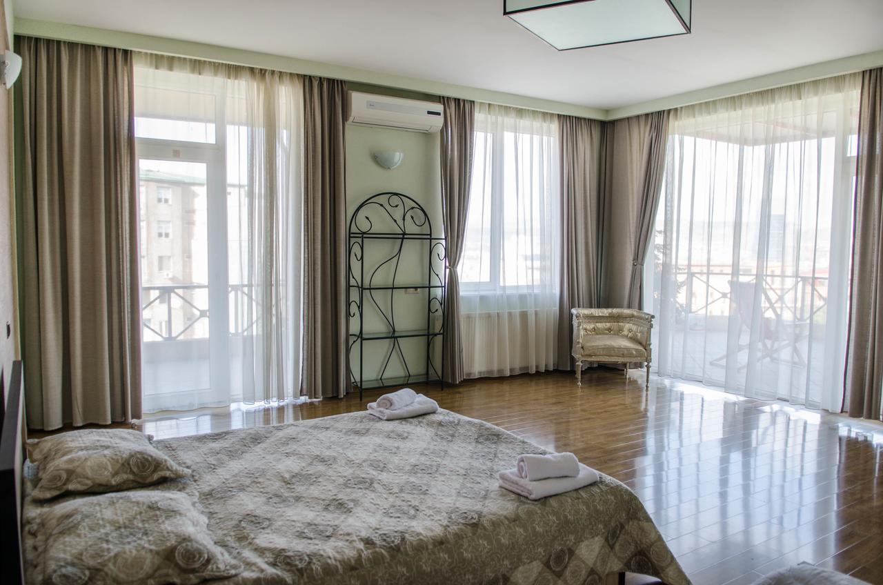 Terrace House Tbilisi Hotel Kültér fotó